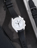 Curved Rubber Strap - Black